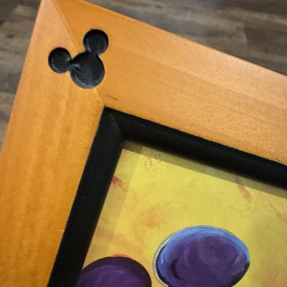 Mickey Mouse Ears Cherry Wood 4"x6" Beveled Picture Frame Disney Parks Exclusive - Picture 3 of 9